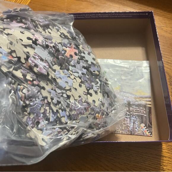 Thomas Kinkade 1000 Piece Jigsaw Puzzle Christmas at Gingerbread Cottage Winter - Picture 5 of 5